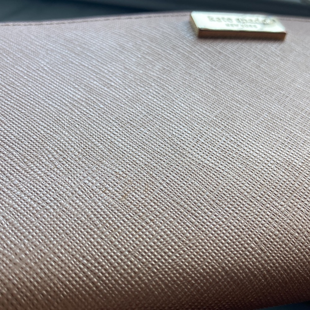 Kate Spade Gold Wallet - Picture 12 of 12